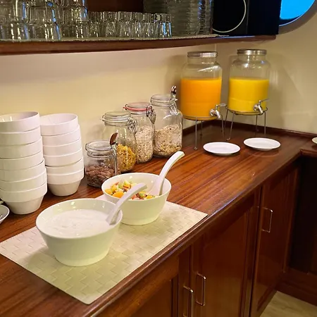 Alojamento de Acomodação e Pequeno-almoço La Mar