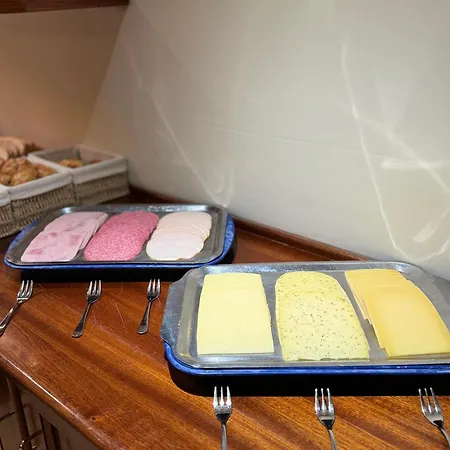 La Mar Frühstückspension *